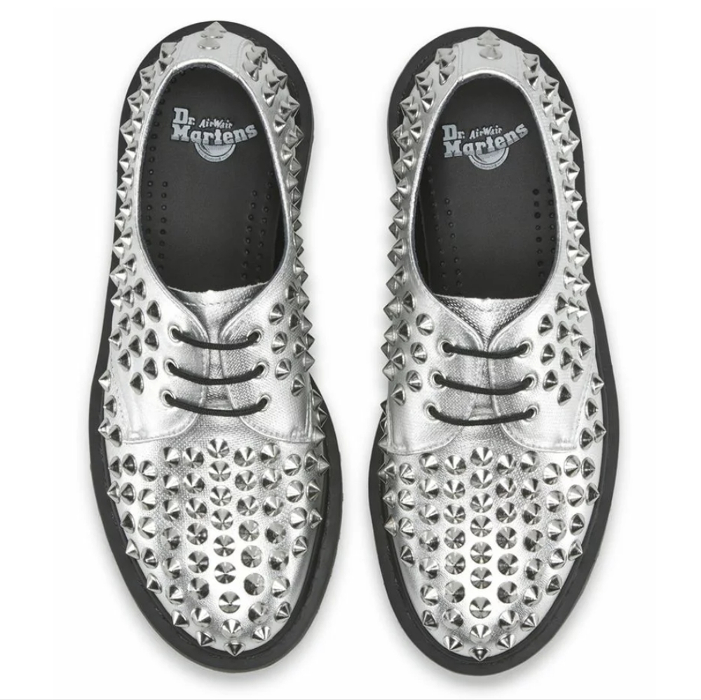Dr. Marten's Harlen Mora Air Wair Women's Silver Spike Oxford Shoes EUC Size 8US - Picture 2 of 12